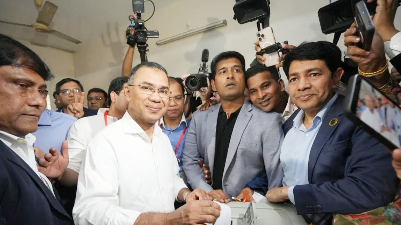 ঢাকা-১৭ আসনের প্রাথমিক ফলাফলে তারেক রহমান এগিয়ে