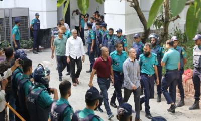 ফের ট্রাইব্যুনালে হাজির করা হচ্ছে ১৩ সেনা কর্মকর্তাকে, নিরাপত্তা জোরদার