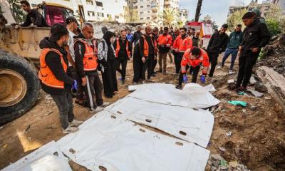 গাজায় ধ্বংসস্তূপে মিলল একই পরিবারের ৩০ জনের লাশ