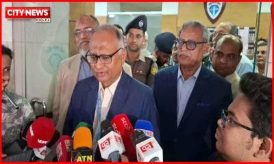 চাপে নয়, নির্বাচিত সরকারের প্রত্যাশা পূরণে পদত্যাগ করেছি