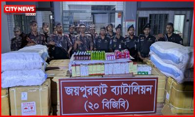 জয়পুরহাটে র‍্যাব-বিজিবির যৌথ অভিযানে ৫৩ লাখ টাকার  অবৈধ যৌন উত্তেজক সিরাপ ও জর্দা উদ্ধার