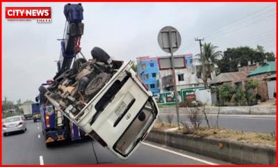 মাইক্রোবাসের সিলিন্ডার বিস্ফোরণে চালকসহ নিহত ৩