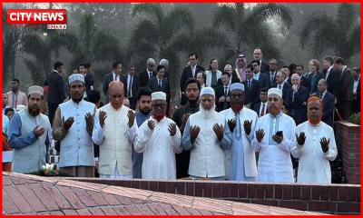 স্মৃতিসৌধে বিরোধী দলের শ্রদ্ধা নিবেদন