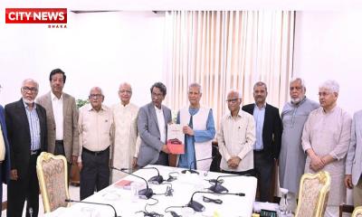 সরকারের কাছে জুলাই সনদ বাস্তবায়নের সুপারিশ হস্তান্তর ঐকমত্য কমিশনের
