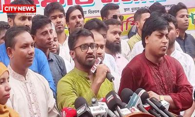 ‘নির্বাচনের জন্য ক্ষমতায় বসিনি’ বলে পার পাবেন না: রাশেদ খান