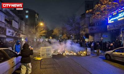 বিক্ষোভকারীদের ‘আল্লাহর শত্রু’ ঘোষণা ইরানের, মৃত্যুদণ্ডের হুঁশিয়ারি