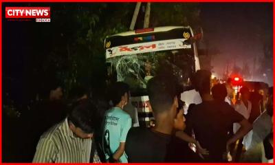 চট্টগ্রামের কর্ণফুলীতে বাস-লেগুনা সংঘর্ষে নিহত ৩