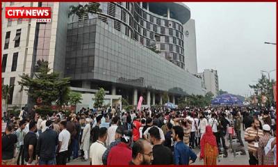 বিটিআরসিতে মোবাইল ফোন ব্যবসায়ীদের হামলা