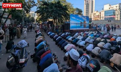 শেখ হাসিনার মৃত্যুদণ্ডের সাজা শুনেই সেজদায় লুটিয়ে পড়লেন ছাত্র-জনতা