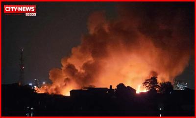 টঙ্গীতে ভয়াবহ অগ্নিকাণ্ডে বস্তির ৪০ ঘর পুড়ে ছাই