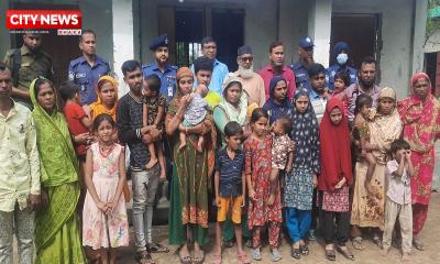 পঞ্চগড়ে সীমান্ত দিয়ে ভারত থেকে আসা ২১ জনকে আইনি প্রক্রিয়া শেষে পরিবারের কাছে হস্তান্তর
