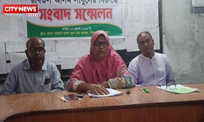 পঞ্চগড়ে দুর্নীতির অভিযোগ তুলে প্রধান শিক্ষকের বিরুদ্ধে শিক্ষকদের সংবাদ সম্মেলন