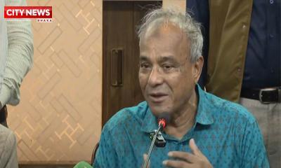 ‘পূজায় অসুরের মুখে দাড়ি ও প্রধান উপদেষ্টার মুখাবয়বে অসুর তৈরি একই সূত্রে গাঁথা’