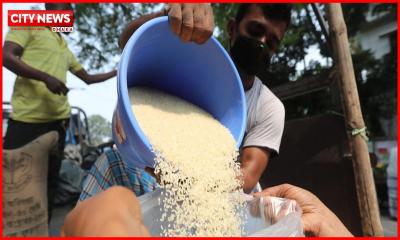 ১৫ টাকায় ৩০ কেজি করে চাল পাচ্ছেন ৫৫ লাখ পরিবার