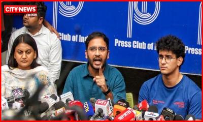 ভারতজুড়ে আন্দোলনের ডাক ককরোচ পার্টির