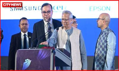 ‘ইন্টারনেট বন্ধ করার কারণেই মহাশক্তিশালী সরকারের পতন ঘটেছিল’