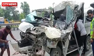 টাঙ্গাইলে ট্রাকের পেছনে মাইক্রোবাসের ধাক্কায় নিহত ৩