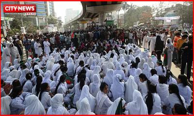 তেজগাঁও সাতরাস্তা মোড় অবরোধ, ২৪ ঘণ্টার আল্টিমেটাম