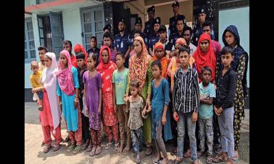 পঞ্চগড়ে আবারো সীমান্ত দিয়ে বিএসএফের পুশইন গ্রাম পুলিশ ও বিজিবির হাতে আটক ২৬ জন