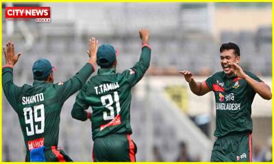 ১৭ বছর পর পুরনো রেকর্ড ভেঙে দিলেন তাসকিন