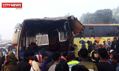 সিলেটে তিন বাসের সংঘর্ষ, নিহত ২
