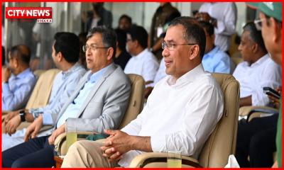 গ্যালারিতে বসে দেশসেরা খুদে ফুটবলারদের খেলা দেখছেন প্রধানমন্ত্রী