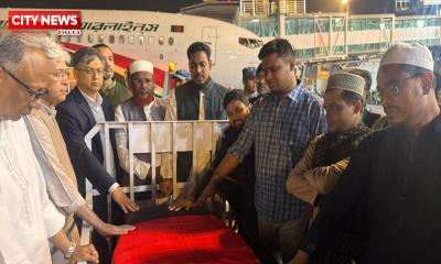 বিমানবন্দরে শহীদ ওসমান হাদির কফিনের পাশে বিশিষ্টজন