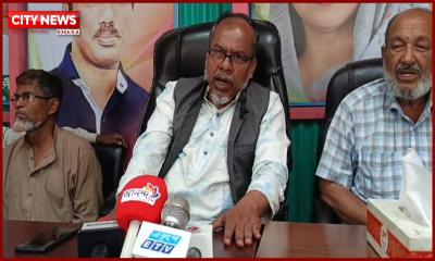 ফরিদপুরে ভেকু পুড়ালো বিক্ষুব্ধরা, বিএনপিকে জড়িয়ে প্রোপাগাণ্ডা ছড়ানোর অভিযোগে সংবাদ সম্মেলন