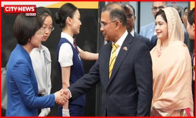 বেইজিংয়ে প্রধানমন্ত্রীকে লাল গালিচা সংবর্ধনা