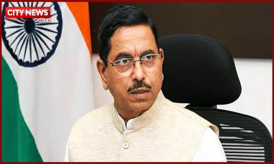 ধর্মেন্দ্র প্রধানের পদত্যাগের পর ভারতের নতুন কেন্দ্রীয় শিক্ষামন্ত্রী হলেন প্রহ্লাদ জোশী
