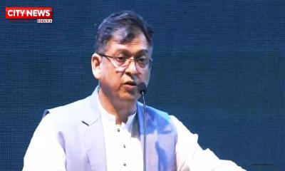 ড. ইউনূস থাকতে না চাইলে বিকল্প বেছে নেবে জনগণ: সালাহউদ্দিন আহমেদ
