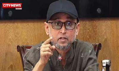 শেখ মুজিবের যুক্তিযোদ্ধা সনদ বাতিলের খবর ভুয়া: উপদেষ্টা ফারুকী