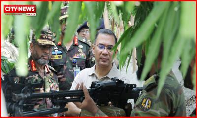 সেনাবাহিনীর গ্রীষ্মকালীন মহড়া আকস্মিক পরিদর্শনে প্রধানমন্ত্রী