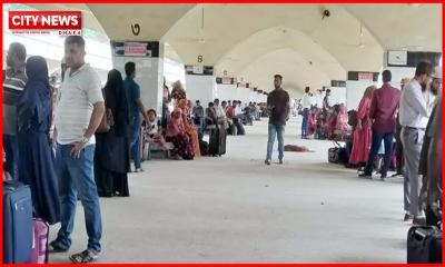 ঈদযাত্রার শেষ দিনেও ঘরমুখো মানুষের ভিড়