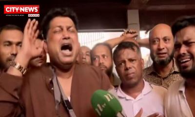 সংঘর্ষে আইনশৃঙ্খলা বাহিনীর সহায়তা না পেয়ে কাঁদলেন উপ-উপাচার্য