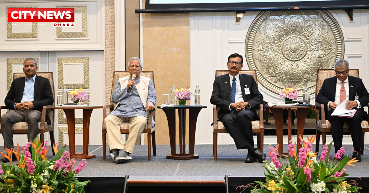 নির্বাচনে প্রবাসীদের ভোটাধিকার নিশ্চিতে কাজ করছে সরকার: ড. ইউনূস