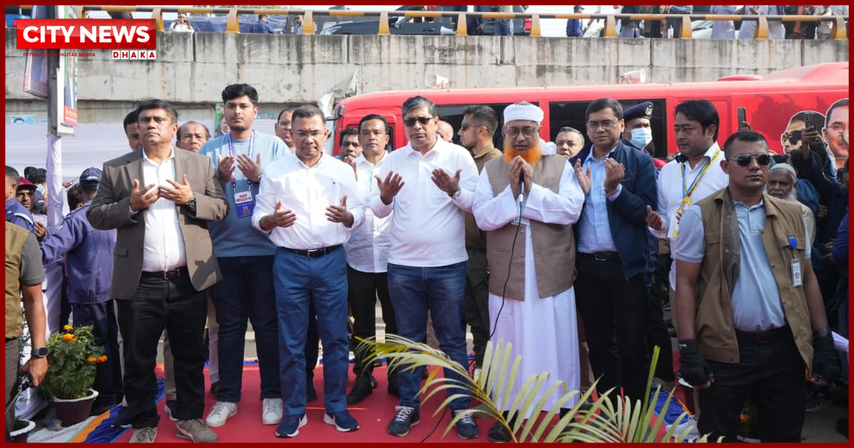 শাহ সুলতান বলখী (রহ.) এর মাজার জিয়ারত করলেন তারেক রহমান