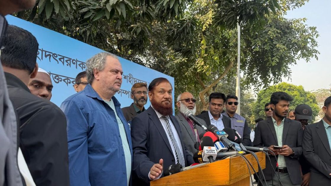 আন্তর্জাতিক নিয়ম মেনে জুলাই শহীদদের মরদেহ তোলা হবে: সিআইডি প্রধান