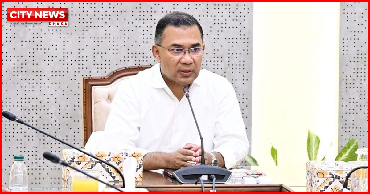 গণতন্ত্রকে প্রাতিষ্ঠানিক রূপ দিতে কাজ করছে সরকার: প্রধানমন্ত্রী