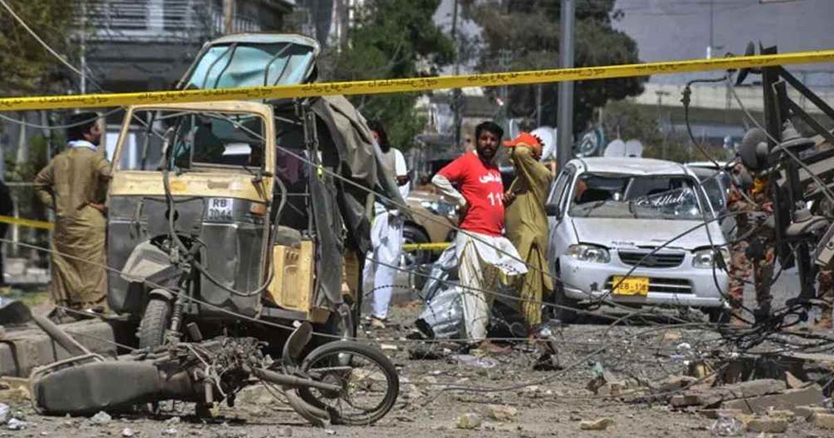 পাকিস্তানে বোমা বিস্ফোরণে নিহত ১০, অভিযোগ ভারতের দিকে