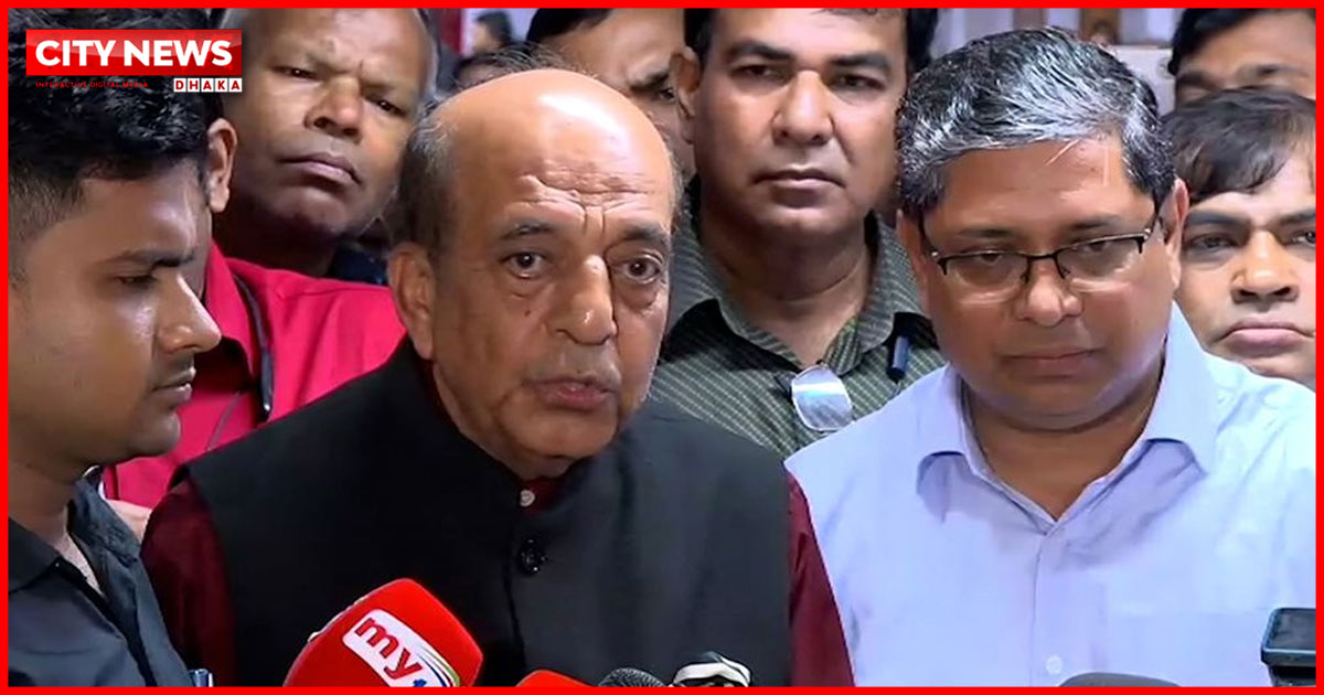 বাংলাদেশ-ভারত সম্পর্ক অতীতে আটকে থাকার সুযোগ নেই: দীনেশ ত্রিবেদী
