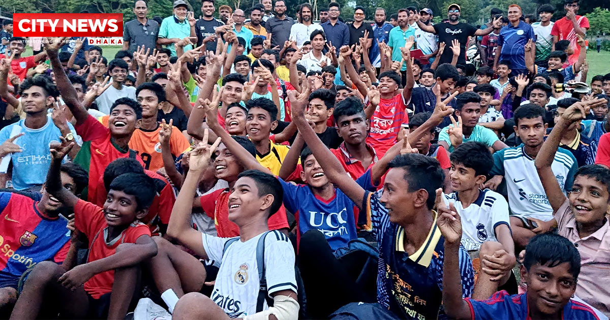 চাটমোহরে দীর্ঘমেয়াদী ফুটবল প্রশিক্ষণ ক্যাম্পের জন্য অনুর্ধ্ব-১৭ খেলোয়ার বাছাই