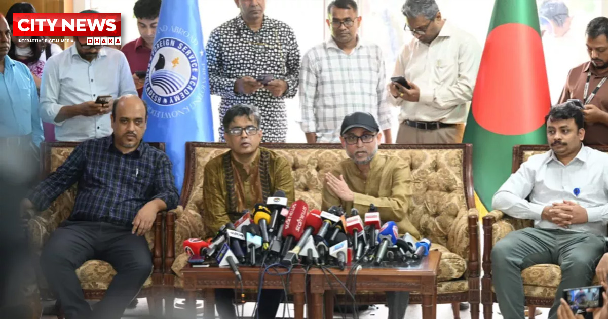 এখন থেকে ৫ আগস্ট সরকারি ছুটি: উপদেষ্টা ফারুকী