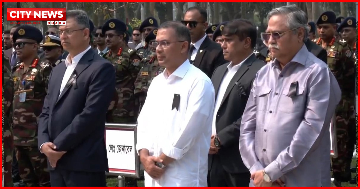 পিলখানা হত্যাকাণ্ডে শহিদদের প্রতি রাষ্ট্রপতি ও প্রধানমন্ত্রীর শ্রদ্ধা