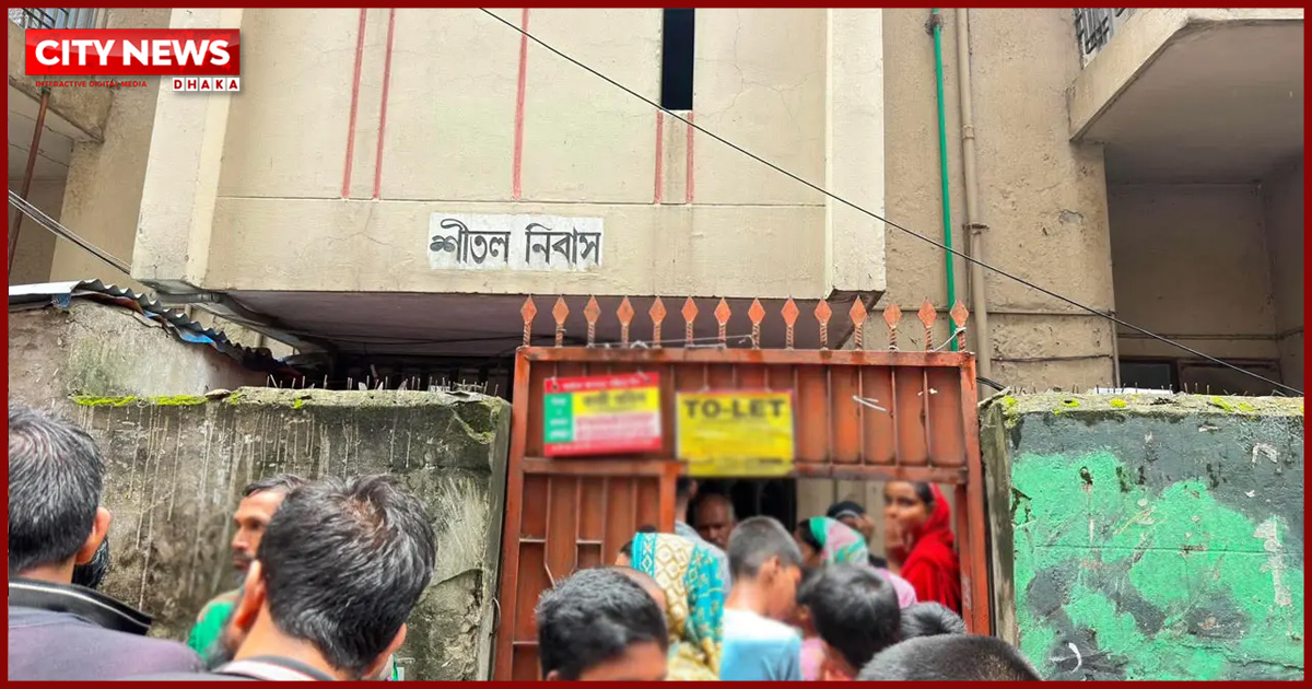 স্ত্রী ও শাশুড়িকে হত্যার পর যুবক নিজেই থানায় গিয়ে হাজির!