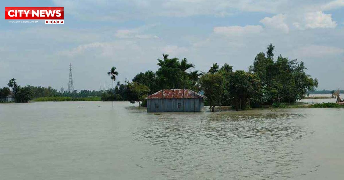 তিস্তা নদীর পানি বিপৎসীমার ওপরে, খুলে দেওয়া হয়েছে সব জলকপাট