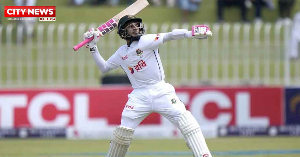 ফর্মে ফিরেই সেঞ্চুরি হাঁকালেন মুশফিক