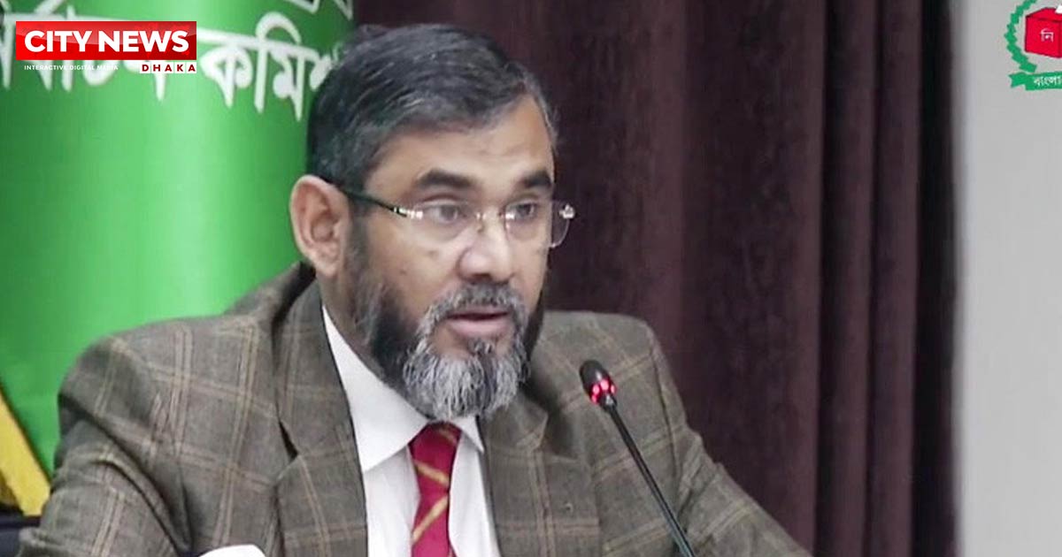 ভুয়া পর্যবেক্ষক ধরতে ব্যবহার হবে কিউআর কোড: ইসি সানাউল্লাহ