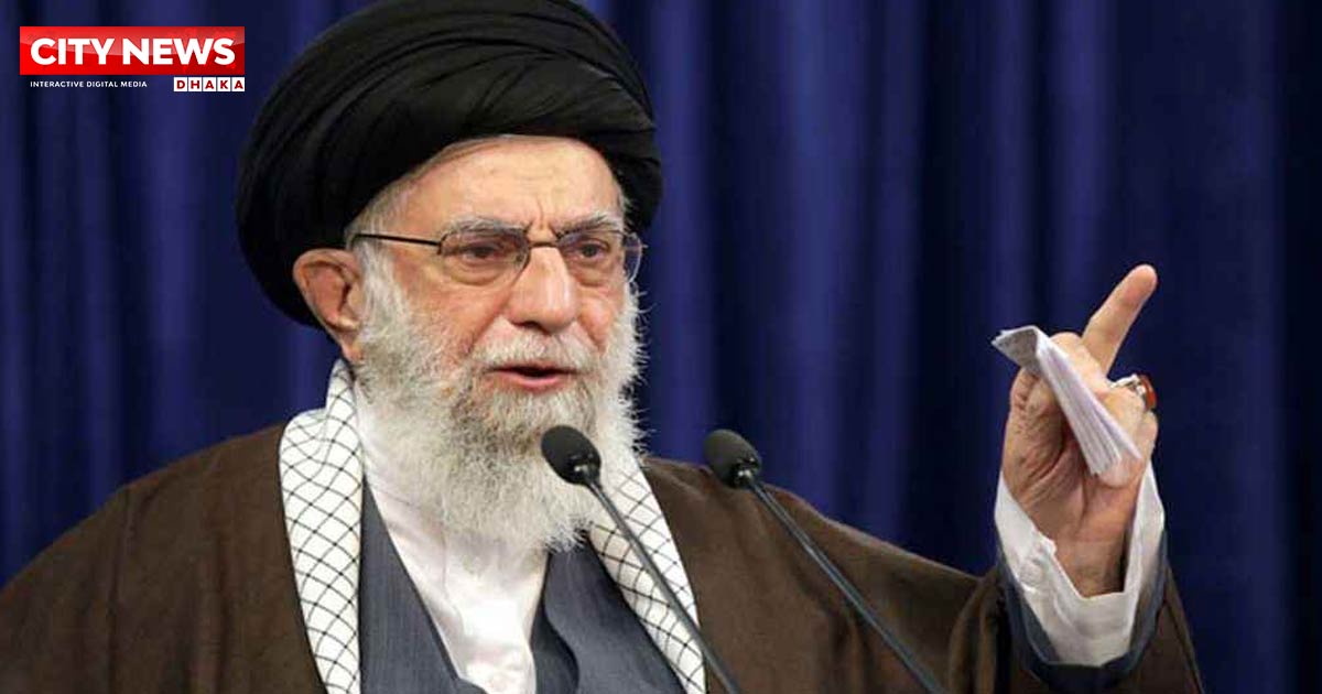 জাতির উদ্দেশে ভাষণে খামেনির কড়া হুঙ্কার
