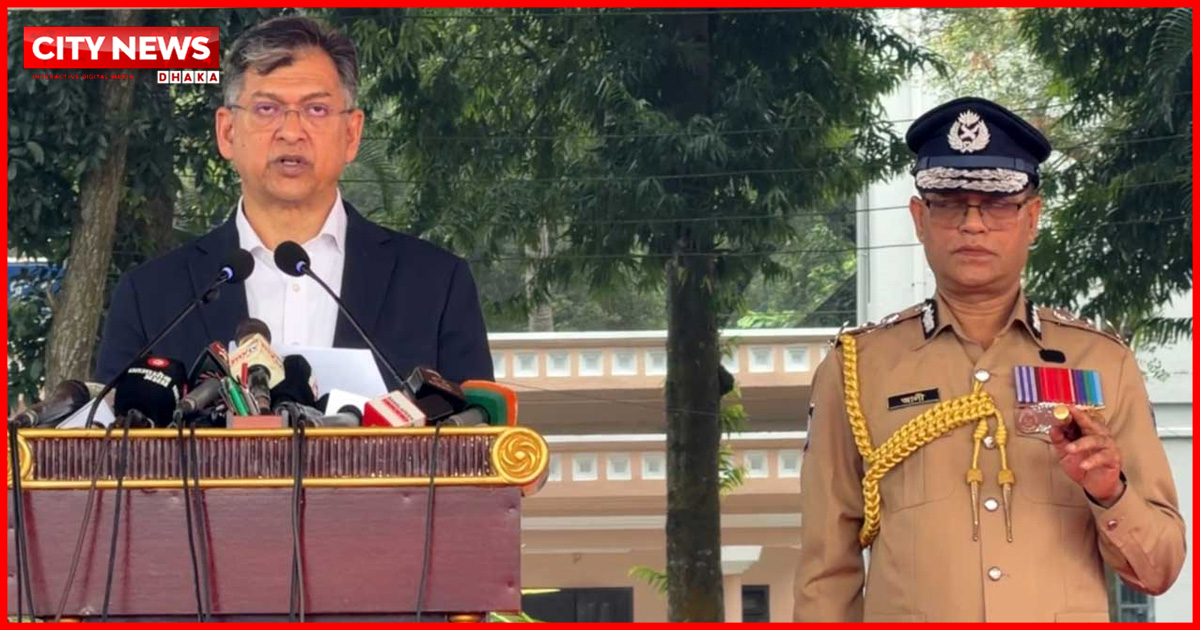 পুলিশকে জনগণের আস্থা অর্জন করে কাজ করার আহ্বান স্বরাষ্ট্রমন্ত্রীর